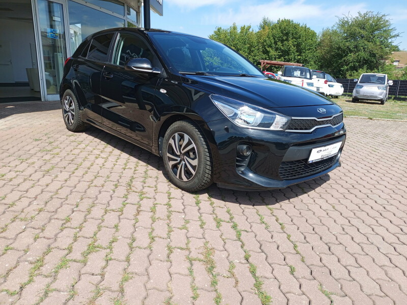 Kia Rio Attract 1.2 l
