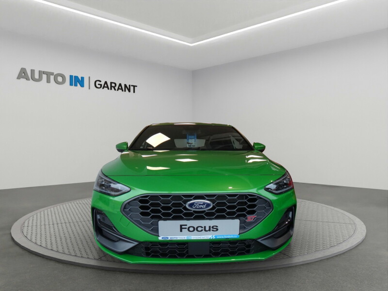 Ford Focus ST X hatchback 2.3EcoBoost206kW/280k, 7st. automat