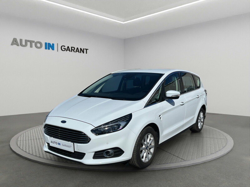 Ford S-MAX 1.5 121kw, ČR, 1.maj