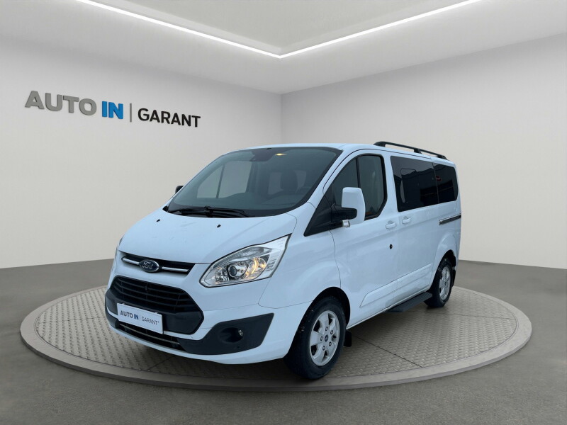 Ford Tourneo Custom 2.0 96kw, 1.maj, ČR, tažné, DPH