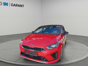 Kia Proceed GT-Line SW - panoramatická střecha