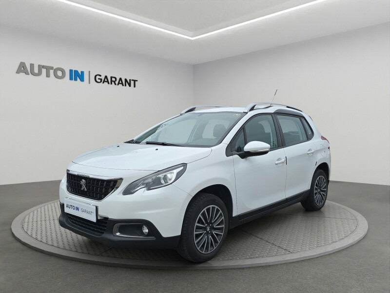 Peugeot 2008 1.2i 61kW, Aut. klima, ČR, Tažné